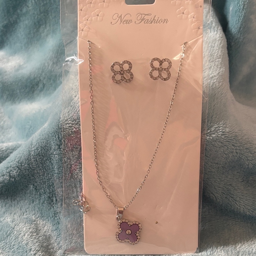 Silver and Purple Floral Necklace Set